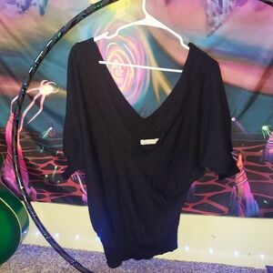 Zora Basics v neck black sweater